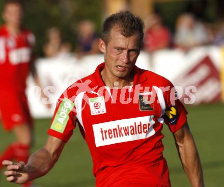 Fussball OEFB Cup. SAK Klagenfurt gegen Trenkwalder Admira. Vladimir Janocko (Admira). Klagenfurt, am 19.9.2009.
Foto: Kuess
---
pressefotos, pressefotografie, kuess, qs, qspictures, sport, bild, bilder, bilddatenbank