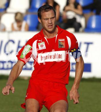 Fussball OEFB Cup. SAK Klagenfurt gegen Trenkwalder Admira. Ernst Dospel (Admira). Klagenfurt, am 19.9.2009.
Foto: Kuess
---
pressefotos, pressefotografie, kuess, qs, qspictures, sport, bild, bilder, bilddatenbank