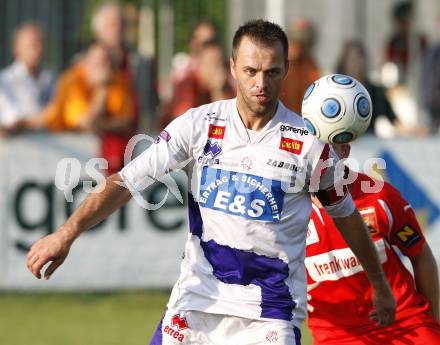 Fussball OEFB Cup. SAK Klagenfurt gegen Trenkwalder Admira. Goran Jolic (SAK). Klagenfurt, am 19.9.2009.
Foto: Kuess
---
pressefotos, pressefotografie, kuess, qs, qspictures, sport, bild, bilder, bilddatenbank