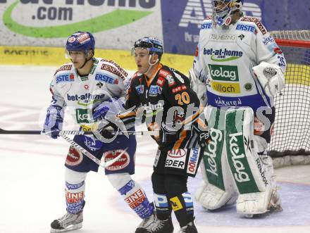 EBEL. Eishockey Bundesliga. VSV gegen EHC Liwest Linz. Stefan Bacher (VSV), Brad Purdie (Linz). Villach, am 22.9.2009.
Foto: Kuess
---
pressefotos, pressefotografie, kuess, qs, qspictures, sport, bild, bilder, bilddatenbank