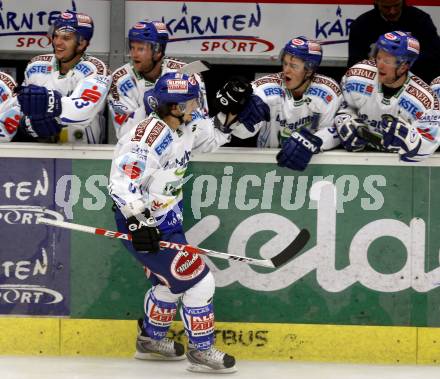 EBEL. Eishockey Bundesliga. VSV gegen EHC Liwest Linz. Torjubel Christian Ban. Villach, am 22.9.2009.
Foto: Kuess 


---
pressefotos, pressefotografie, kuess, qs, qspictures, sport, bild, bilder, bilddatenbank