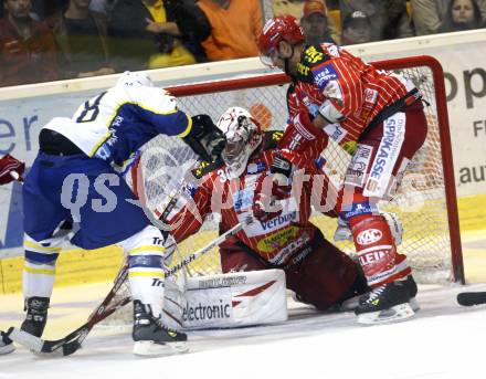 EBEL. Eishockey Bundesliga. KAC gegen KHL Medvescak Zagreb. Rene Swette, Sean Brown,  (KAC), John Hecimovic (Zagreb). Klagenfurt, am 25.9.2009.
Foto: Kuess 

---
pressefotos, pressefotografie, kuess, qs, qspictures, sport, bild, bilder, bilddatenbank