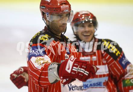 EBEL. Eishockey Bundesliga. KAC gegen KHL Medvescak Zagreb. Torjubel Sean Brown, Dieter Kalt (KAC). Klagenfurt, am 25.9.2009.
Foto: Kuess 

---
pressefotos, pressefotografie, kuess, qs, qspictures, sport, bild, bilder, bilddatenbank