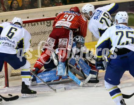 EBEL. Eishockey Bundesliga. KAC gegen KHL Medvescak Zagreb. Mike Craig, (KAC), Robert Kristan, Alan Letang (Zagreb). Klagenfurt, am 25.9.2009.
Foto: Kuess 

---
pressefotos, pressefotografie, kuess, qs, qspictures, sport, bild, bilder, bilddatenbank