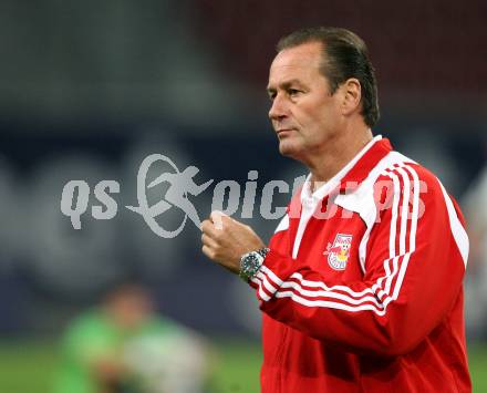 Fussball. Tipp3-Bundesliga. SK Austria Kelag Kaernten  gegen Red Bull Salzburg.  Trainer Huub Stevens (Red Bull Salzburg). Klagenfurt, 26.9.2009.
Foto: Kuess  

---
pressefotos, pressefotografie, kuess, qs, qspictures, sport, bild, bilder, bilddatenbank