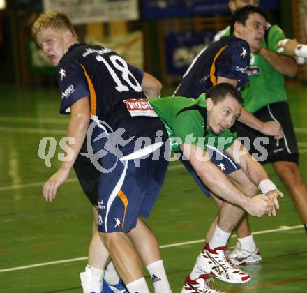 Handball. Bundesliga. HCK gegen SC Ferlach. Marko Kogelnik  (HCK), G. Radovic (Ferlach).
Viktring, 19.9.2009.
Foto: Kuess
---
pressefotos, pressefotografie, kuess, qs, qspictures, sport, bild, bilder, bilddatenbank