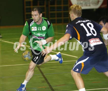 Handball. Bundesliga. HCK gegen SC Ferlach. Marko Kogelnik  (HCK), G. Radovic (Ferlach).
Viktring, 19.9.2009.
Foto: Kuess
---
pressefotos, pressefotografie, kuess, qs, qspictures, sport, bild, bilder, bilddatenbank