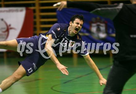 Handball. Bundesliga. HCK gegen SC Ferlach. Pavelic N. (HCK), B. Stusaj (Ferlach).
Viktring, 19.9.2009.
Foto: Kuess
---
pressefotos, pressefotografie, kuess, qs, qspictures, sport, bild, bilder, bilddatenbank