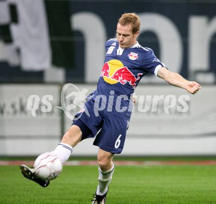 Fussball. Tipp3-Bundesliga. SK Austria Kelag Kaernten  gegen Red Bull Salzburg.  Christian Schwegler (Red Bull Salzburg). Klagenfurt, 26.9.2009. 
Foto: Kuess

---
pressefotos, pressefotografie, kuess, qs, qspictures, sport, bild, bilder, bilddatenbank