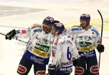 EBEL. Eishockey Bundesliga. VSV gegen EC Red Bull Salzburg. Torjubel Jonathan Ferland, Gerhard Unterluggauer, Michael Raffl (VSV). Villach, am 29.9.2009.
Foto: Kuess 


---
pressefotos, pressefotografie, kuess, qs, qspictures, sport, bild, bilder, bilddatenbank