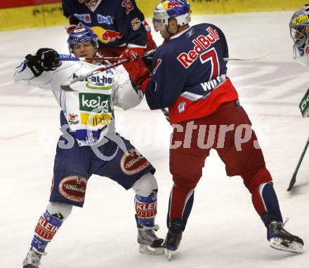 EBEL. Eishockey Bundesliga. VSV gegen EC Red Bull Salzburg. Wolfgang Kromp, (VSV), Kelsey Wilson (Salzburg). Villach, am 29.9.2009.
Foto: Kuess 


---
pressefotos, pressefotografie, kuess, qs, qspictures, sport, bild, bilder, bilddatenbank