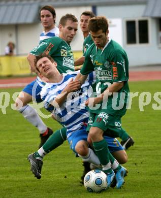 Fussball. Kaerntner Liga. VSV gegen SV Lendorf. Brandstaetter Julian (VSV), De Zordo Hannes (Lendorf). Villach, 10.10.2009. 
Foto: Kuess

---
pressefotos, pressefotografie, kuess, qs, qspictures, sport, bild, bilder, bilddatenbank