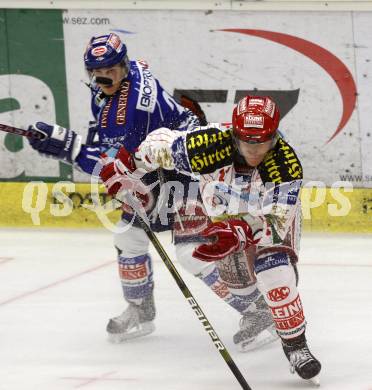 EBEL. Eishockey Bundesliga. EC Pasut VSV gegen KAC.  Andreas Kristler, (VSV), Manuel Geier (KAC). Villach, am 11.10.2009.
Foto: Kuess 


---
pressefotos, pressefotografie, kuess, qs, qspictures, sport, bild, bilder, bilddatenbank