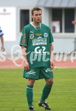 Fussball. Kaerntner Liga. VSV gegen SV Lendorf. Stefan Lambert (Lendorf). Villach, 10.10.2009. 
Foto: Kuess

---
pressefotos, pressefotografie, kuess, qs, qspictures, sport, bild, bilder, bilddatenbank