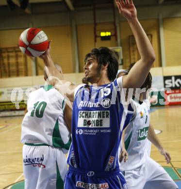 ABL. Basketball Bundesliga. Kelag Woerthersee Piraten gegen Swans Gmunden. Dan Oppland (Gmunden). Klagenfurt, am 10.10.2009.
Foto: Kuess
---
pressefotos, pressefotografie, kuess, qs, qspictures, sport, bild, bilder, bilddatenbank