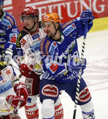 EBEL. Eishockey Bundesliga. EC Pasut VSV gegen KAC.  Kiel McLeod, (VSV), Kirk Furey (KAC). Villach, am 11.10.2009.
Foto: Kuess 


---
pressefotos, pressefotografie, kuess, qs, qspictures, sport, bild, bilder, bilddatenbank