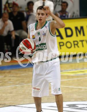 ABL. Basketball Bundesliga. Kelag Woerthersee Piraten gegen Swans Gmunden. Martin Breithuber (Piraten). Klagenfurt, am 10.10.2009.
Foto: Kuess
---
pressefotos, pressefotografie, kuess, qs, qspictures, sport, bild, bilder, bilddatenbank