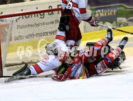 EBEL. Eishockey Bundesliga. KAC gegen HK Acroni Jesenice.  Manuel Geier,(KAC),  Dov Grumet-Morris (Jesenice). Klagenfurt, am 13.10.2009.
Foto: Nadja Kuess 

---
pressefotos, pressefotografie, kuess, qs, qspictures, sport, bild, bilder, bilddatenbank