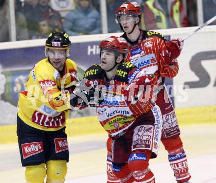 EBEL. Eishockey Bundesliga. KAC gegen EV Vienna Capitals.  Jeff Shantz, Paul Schellander, (KAC), Benoit Gratton (Vienna Capitals). Klagenfurt, am 16.10.2009.
Foto: Kuess 

---
pressefotos, pressefotografie, kuess, qs, qspictures, sport, bild, bilder, bilddatenbank