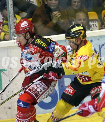 EBEL. Eishockey Bundesliga. KAC gegen EV Vienna Capitals.   David Schuller,(KAC), Benoit Gratton (Vienna Capitals). Klagenfurt, am 16.10.2009.
Foto: Kuess 

---
pressefotos, pressefotografie, kuess, qs, qspictures, sport, bild, bilder, bilddatenbank