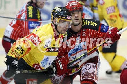 EBEL. Eishockey Bundesliga. KAC gegen EV Vienna Capitals. Jeff Shantz, (KAC), Benoit Gratton (Vienna Capitals). Klagenfurt, am 16.10.2009.
Foto: Kuess 

---
pressefotos, pressefotografie, kuess, qs, qspictures, sport, bild, bilder, bilddatenbank