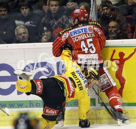 EBEL. Eishockey Bundesliga. KAC gegen EV Vienna Capitals.  David Schuller, (KAC), Rafael Rotter (Vienna Capitals). Klagenfurt, am 16.10.2009.
Foto: Kuess 

---
pressefotos, pressefotografie, kuess, qs, qspictures, sport, bild, bilder, bilddatenbank