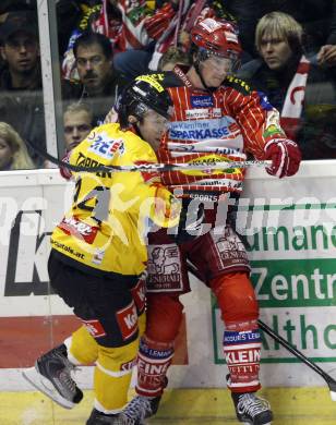 EBEL. Eishockey Bundesliga. KAC gegen EV Vienna Capitals.  Paul Schellander, (KAC), Marc Tropper (Vienna Capitals). Klagenfurt, am 16.10.2009.
Foto: Kuess 

---
pressefotos, pressefotografie, kuess, qs, qspictures, sport, bild, bilder, bilddatenbank