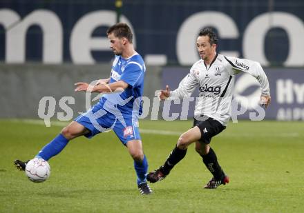 Fussball. Tipp3-Bundesliga. SK Austria Kaernten gegen Magna Wiener Neustadt. Matthias Dollinger, (Austria Kaernten), Tomas Simkovic (Wiener Neustadt). Klagenfurt, 17.10.2009. 
Foto: Kuess

---
pressefotos, pressefotografie, kuess, qs, qspictures, sport, bild, bilder, bilddatenbank