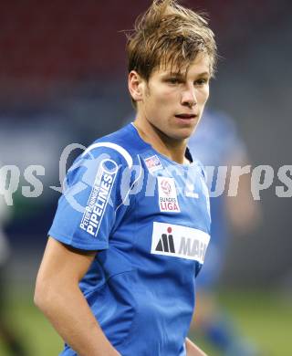 Fussball. Tipp3-Bundesliga. SK Austria Kaernten gegen Magna Wiener Neustadt. Alexander Gruenwald (Wiener Neustadt). Klagenfurt, 17.10.2009. 
Foto: Kuess

---
pressefotos, pressefotografie, kuess, qs, qspictures, sport, bild, bilder, bilddatenbank