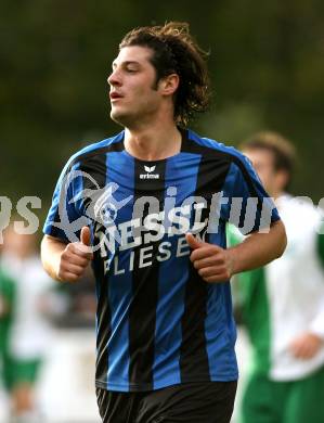 Fussball. Unterliga West. SC Landskron gegen SG Drautal. Mikl Markus (Drautal). Landskron, 17.10.2009. 
Foto: Kuess

---
pressefotos, pressefotografie, kuess, qs, qspictures, sport, bild, bilder, bilddatenbank