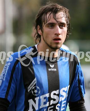 Fussball. Unterliga West. SC Landskron gegen SG Drautal. Koslitsch Benjamin (Drautal). Landskron, 17.10.2009. 
Foto: Kuess

---
pressefotos, pressefotografie, kuess, qs, qspictures, sport, bild, bilder, bilddatenbank