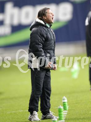 Fussball. Tipp3-Bundesliga. SK Austria Kaernten gegen Magna Wiener Neustadt. Trainer Frenkie Schinkels (Austria Kaernten). Klagenfurt, 17.10.2009. 
Foto: Kuess

---
pressefotos, pressefotografie, kuess, qs, qspictures, sport, bild, bilder, bilddatenbank