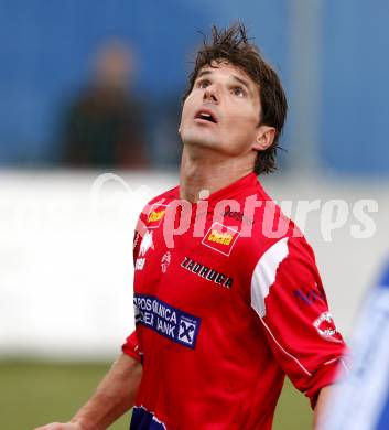 FussballRegionalliga. SAK gegen FC Blau Weiss Linz. Marko Kriznik (SAK). Klagenfurt, am 17.10.2009.
Foto: Kuess
---
pressefotos, pressefotografie, kuess, qs, qspictures, sport, bild, bilder, bilddatenbank