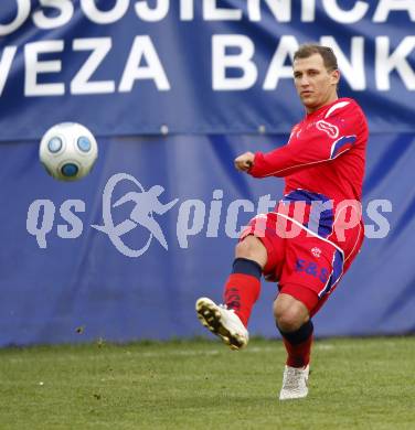 FussballRegionalliga. SAK gegen FC Blau Weiss Linz. Christian Dlopst (SAK). Klagenfurt, am 17.10.2009.
Foto: Kuess
---
pressefotos, pressefotografie, kuess, qs, qspictures, sport, bild, bilder, bilddatenbank