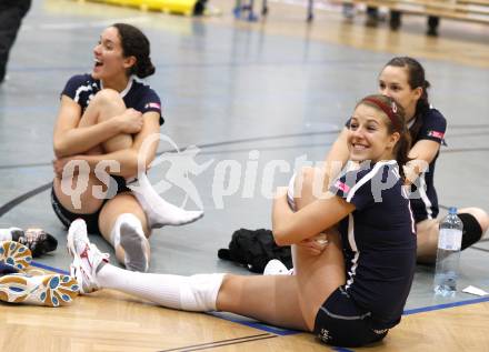 Volleyball MEVZA. ATSC Wildcats gegen Vital Ljubljana. Anna Cmaylo, Kristina Fabris (Wildcats). Klagenfurt, am 14.10.2009.
Foto: Kuess
---
pressefotos, pressefotografie, kuess, qs, qspictures, sport, bild, bilder, bilddatenbank