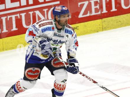 EBEL. Eishockey Bundesliga. EC Pasut VSV gegen Vienna Capitals.  Gerhard Unterluggauer (VSV). Villach, am 18.10.2009.
Foto: Kuess 


---
pressefotos, pressefotografie, kuess, qs, qspictures, sport, bild, bilder, bilddatenbank