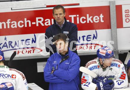 EBEL. Eishockey Bundesliga. EC Pasut VSV gegen Vienna Capitals.  Trainer Johan Stroemwall (VSV). Villach, am 18.10.2009.
Foto: Kuess 


---
pressefotos, pressefotografie, kuess, qs, qspictures, sport, bild, bilder, bilddatenbank