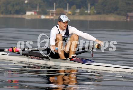 Rudern. Florian Berg. Klagenfurt, am 27.9.2009.
Foto: Kuess
---
pressefotos, pressefotografie, kuess, qs, qspictures, sport, bild, bilder, bilddatenbank