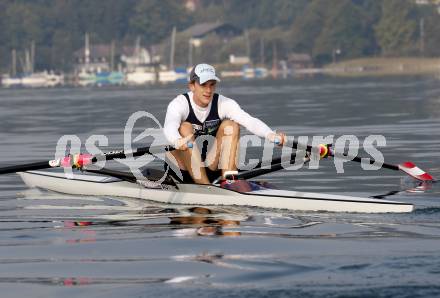 Rudern. Florian Berg. Klagenfurt, am 27.9.2009.
Foto: Kuess
---
pressefotos, pressefotografie, kuess, qs, qspictures, sport, bild, bilder, bilddatenbank