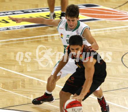 ABL. Basketball Bundesliga. Woerthersee Piraten gegen Fuerstenfeld Panthers. Sebastian Schaal (Piraten). KLagenfurt, am 15.10.2009.
Foto: Kuess 
---
pressefotos, pressefotografie, kuess, qs, qspictures, sport, bild, bilder, bilddatenbank