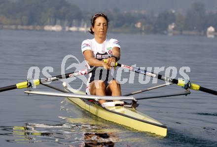 Rudern. Michaela Taupe Traer. Klagenfurt, 27.9.2009.
Foto: Kuess
---
pressefotos, pressefotografie, kuess, qs, qspictures, sport, bild, bilder, bilddatenbank