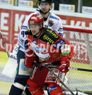 EBEL. Eishockey Bundesliga. KAC gegen Alba Volan SAPA Fehervar AV19.  Gregor Hager, (KAC), Andras Horvath (Alba Volan). Klagenfurt, am 23.10.2009.
Foto: Kuess 

---
pressefotos, pressefotografie, kuess, qs, qspictures, sport, bild, bilder, bilddatenbank