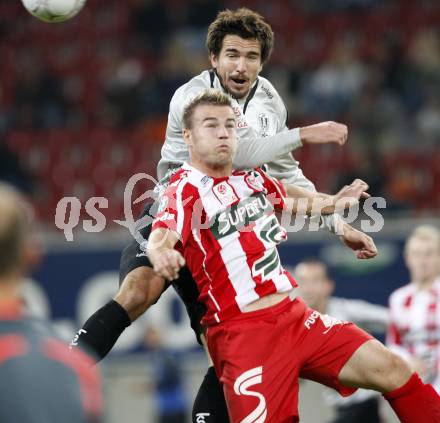 Fussball. Tipp3-Bundesliga. SK Austria Kelag Kaernten gegen SV Superfund Kapfenberg. Fernando Troyansky,  (Austria Kaernten) David Sencar (Kapfenberg). Klagenfurt, 24.10.2009.
Foto: Kuess  

---
pressefotos, pressefotografie, kuess, qs, qspictures, sport, bild, bilder, bilddatenbank