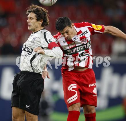 Fussball. Tipp3-Bundesliga. SK Austria Kelag Kaernten gegen SV Superfund Kapfenberg. Jocelyn Blanchard, (Austria Kaernten) Mario Majstorovic (Kapfenberg). Klagenfurt, 24.10.2009.
Foto: Kuess  

---
pressefotos, pressefotografie, kuess, qs, qspictures, sport, bild, bilder, bilddatenbank