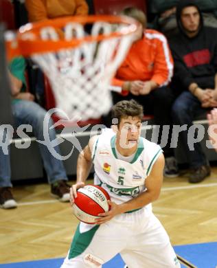 ABL. Basketball Bundesliga. Woerthersee Piraten gegen Fuerstenfeld Panthers. Sebastian Schaal (Piraten) KLagenfurt, am 15.10.2009.
Foto: Kuess 
---
pressefotos, pressefotografie, kuess, qs, qspictures, sport, bild, bilder, bilddatenbank