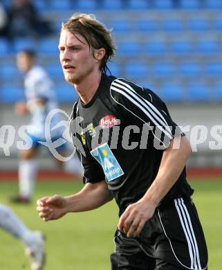 Fussball. Kaerntner Liga. VSV gegen Rapid Lienz A.  Konrad Hannes (Rapid Lienz A). Villach, 24.10.2009.
Foto: Kuess

---
pressefotos, pressefotografie, kuess, qs, qspictures, sport, bild, bilder, bilddatenbank