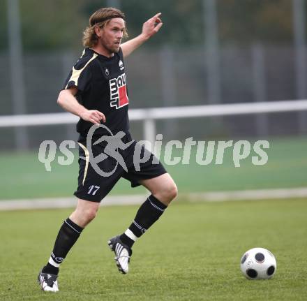 Fussball Kaerntner Liga. FC Welzenegg gegen SVG Bleiburg. Thomas Hoeller (Bleiburg). Welzenegg, am 24.10.2009.
Foto: Kuess
---
pressefotos, pressefotografie, kuess, qs, qspictures, sport, bild, bilder, bilddatenbank