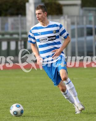 Fussball. Kaerntner Liga. VSV gegen Rapid Lienz A. Hrstic Nico (VSV). Villach, 24.10.2009.
Foto: Kuess

---
pressefotos, pressefotografie, kuess, qs, qspictures, sport, bild, bilder, bilddatenbank