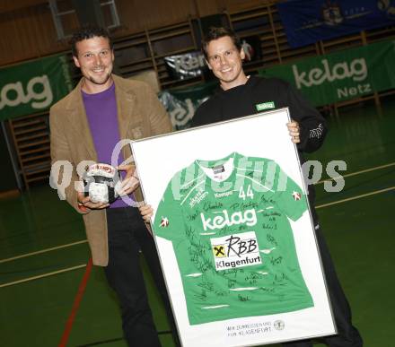 Handball Bundesliga. HCK59 gegen Stockerau. Stadtrat Wolfgang Germ (Praesident HCK), Michael Pontasch (Trainer HCK). Viktring, am 26.10.2009.
Foto: Kuess
---
pressefotos, pressefotografie, kuess, qs, qspictures, sport, bild, bilder, bilddatenbank