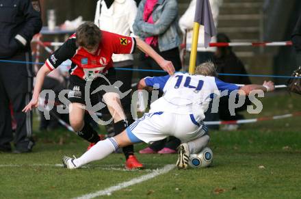 Fussball Kaerntner Liga. SK Treibach gegen SK St. Andrae/Lavanttal. Alexander Lessnigg (Treibach), Philipp Gruenwald (St. Andrae). Treibach, am 26.10.2009.
Foto: Kuess
---
pressefotos, pressefotografie, kuess, qs, qspictures, sport, bild, bilder, bilddatenbank